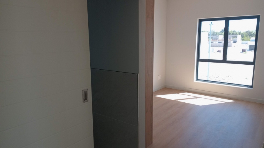 4 Bedroom Property for Sale in Sandown Western Cape